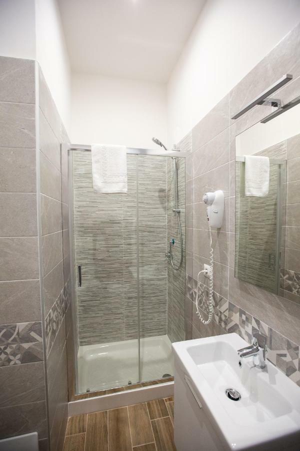 Apartament Marta House Neapol Zewnętrze zdjęcie