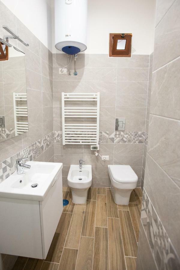 Apartament Marta House Neapol Zewnętrze zdjęcie